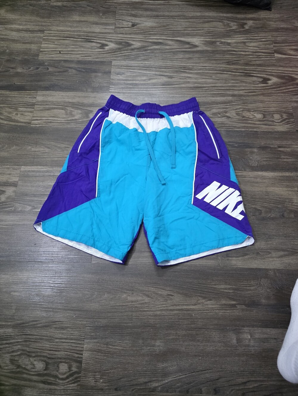 vintage Nike Glanz Retro Soccer Basketball Shorts Throwback